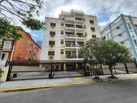 Apartamento Cobertura com 2 Quartos e 1 Vaga em Leilão