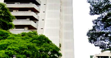 Apartamento 4 dormitórios com 4 vagas em Parque Morumbi