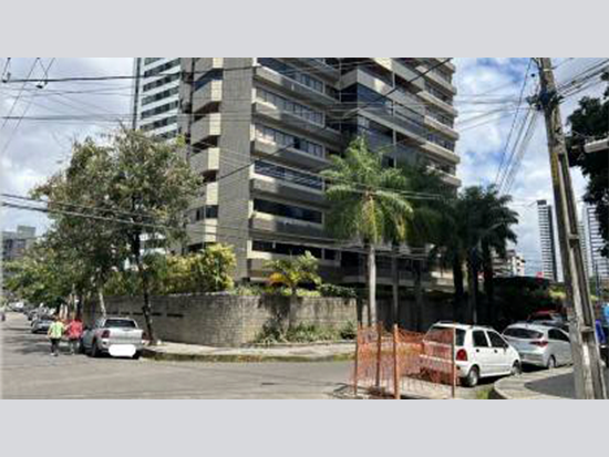 Apartamento com 2 Vagas em Recife - PE