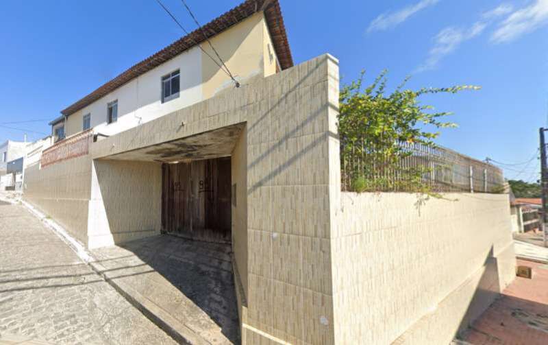 Imóvel Residencial com 6 Quartos em Aracaju