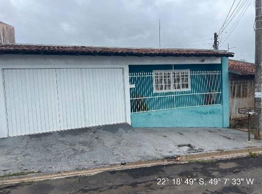 Casa padrão com 150,83m² construída, 200m² terreno, ocupada