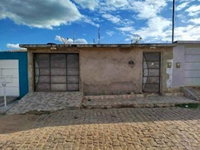 Casa padrão com 2 quartos, 1 banheiro, área construída 38,86m², ocupada