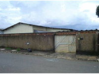 Casa em leilão com 4 quartos e 3 banheiros