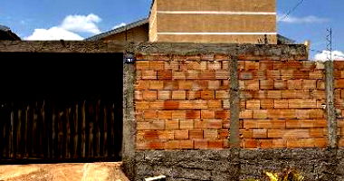 Casa com 46,49m² e terreno de 200m² em Uberaba/MG