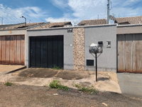 Casa com 2 Quartos e Varanda no Residencial Rosa Morena