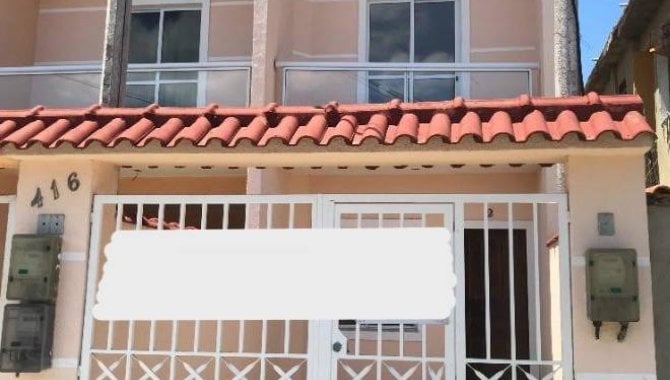Casa padrão 3 quartos 3 banheiros 1 vaga, 82m² construída, ocupada