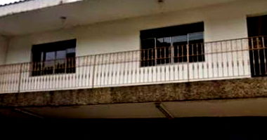 Prédio Comercial e Residencial em Muriaé com 234m²