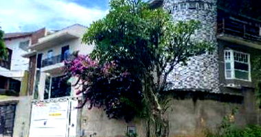 Casa com 2 quartos, 1 banheiro, 300m² área privativa e 1 vaga