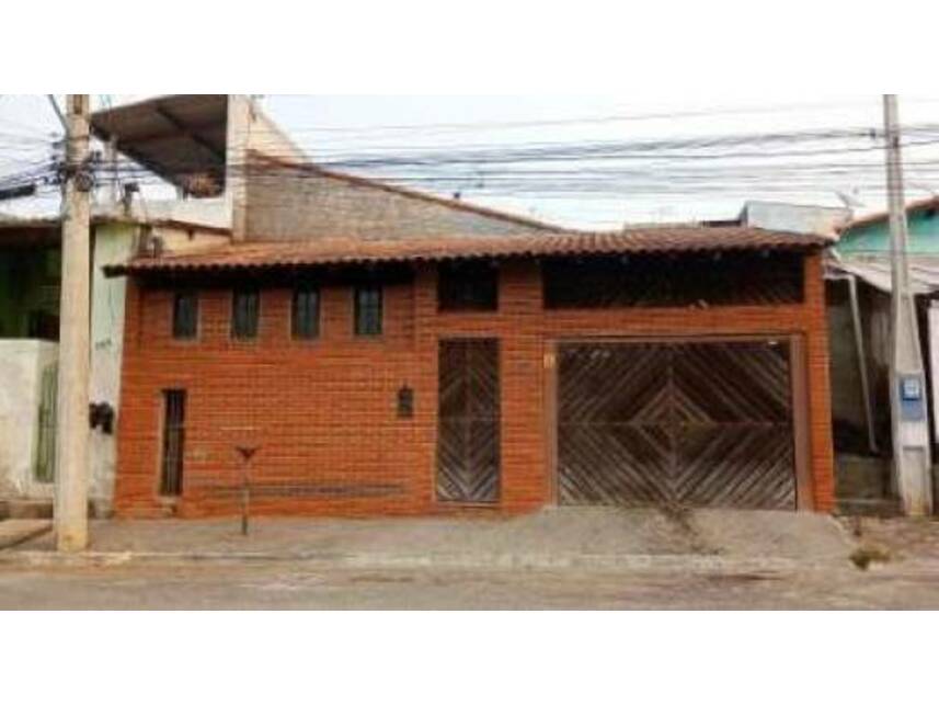 Casa Padrão Ocupada com 250m² de Terreno em Suzano/SP