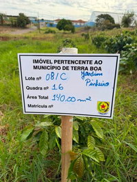 Terreno em Loteamento Residencial com 140m²