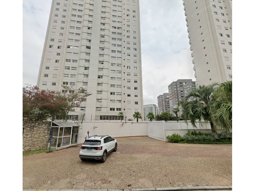 Apartamento com 3 vagas, 173,04m² útil, 23º andar
