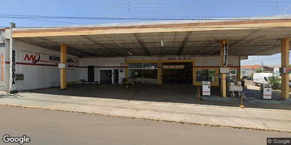 Prédio Comercial com Terreno de 960m² em Adamantina/SP