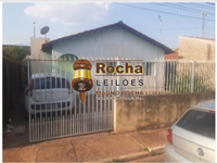 Casa com 2 quartos, 41m², ocupada, ideal para investimento