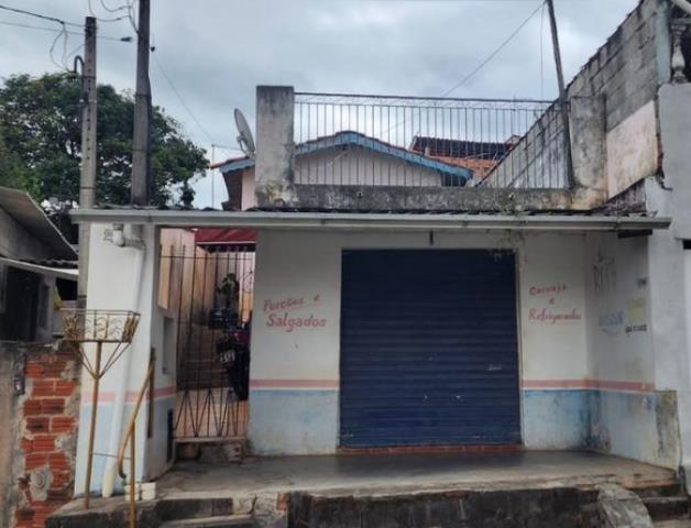 Terreno com Casa Residencial Antiga em Atibaia/SP