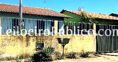 Casa com 2 quartos, 1 banheiro, 1 vaga e 54,81m² construída
