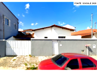 Casa com 3 quartos e terreno de 243m² em Campos Altos