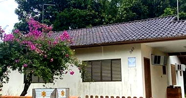 Casa a duas quadras da praia em Itapoá/SC