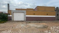 Casa padrão com 2 quartos, 3 banheiros e 1 vaga em Tibau/RN