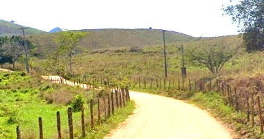 Fazenda Marimbondo com 484.000m² em Italva, RJ