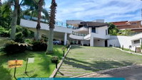 Casa de Alto Padrão em Santana de Parnaíba com 740m² de Área Construída