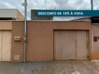 Casa 2 quartos 1 banheiro 99m² área construída, imóvel