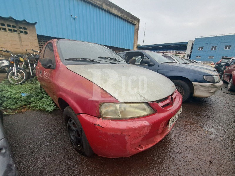GM Celta 3 Portas 2003/2004 Vermelho - Conservado com Documentos