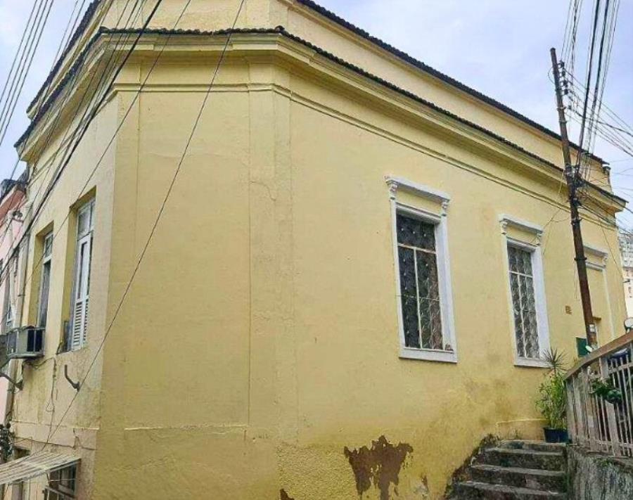 Casa com 57m², 1 quarto, 1 banheiro, ocupada