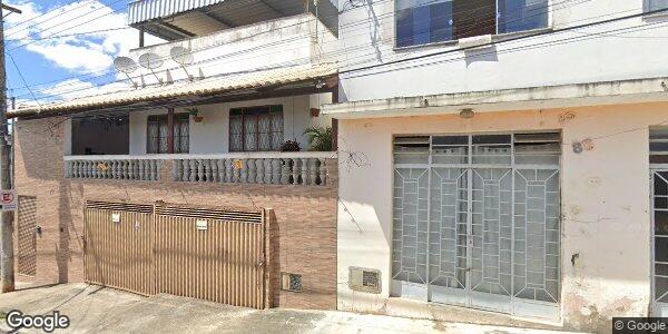 Terreno com 147m² e benfeitorias, 0 quartos, 0 banheiros