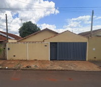 Casa com 59,97m² e edícula em terreno de 260m²