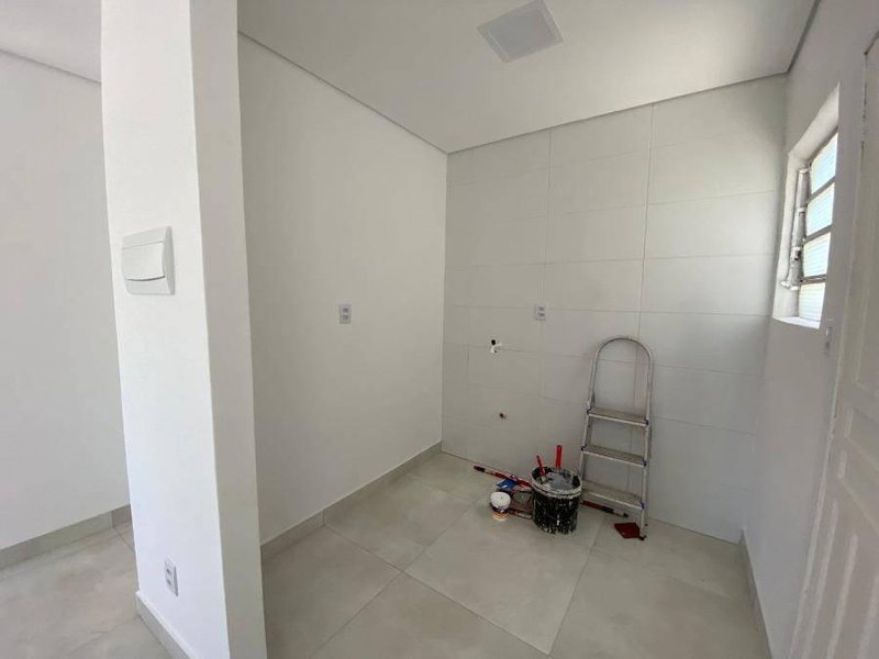 Casa Ocupada com 3 Quartos e 111m² de Área Construída
