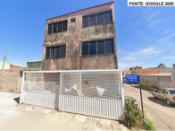 Direitos de Sobrado com 3 Pavimentos e Terreno de Esquina