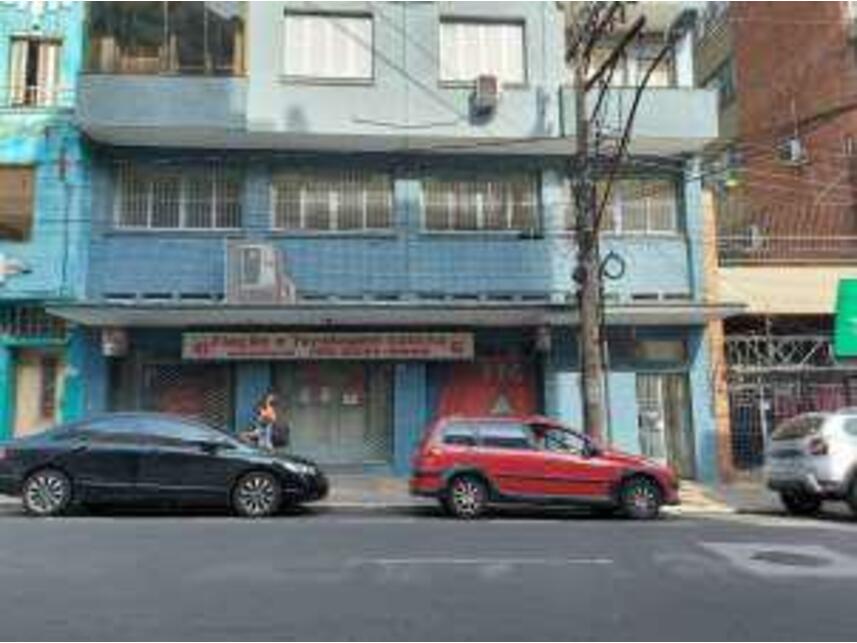 Sala Comercial Ocupada com 378 m² em Porto Alegre