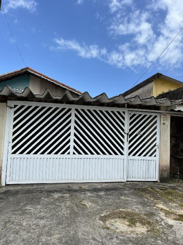 Casa em Peruíbe com 2 Quartos