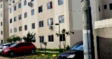 Apartamento com 2 quartos em Porto Alegre