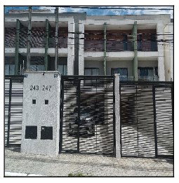 Casa com 113,61 m² de área privativa, 99,90 m² de terreno