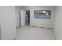 Casa ocupada de 85 m² em condomínio