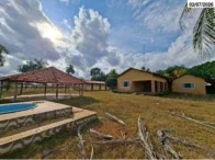 Fazenda rural 340,18 ha, 8 quartos, arrendada