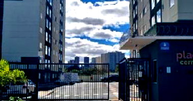 Apartamento com 2 Quartos e Vaga em Uberlândia