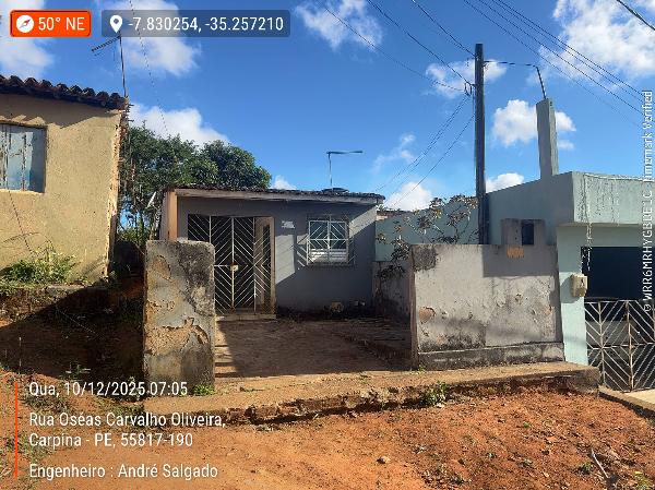 Casa com 2 quartos, 68,4m², área de serviço e 2 banheiros
