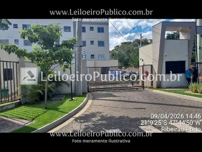Apartamento 66m² com 2 Quartos e Vaga de Garagem