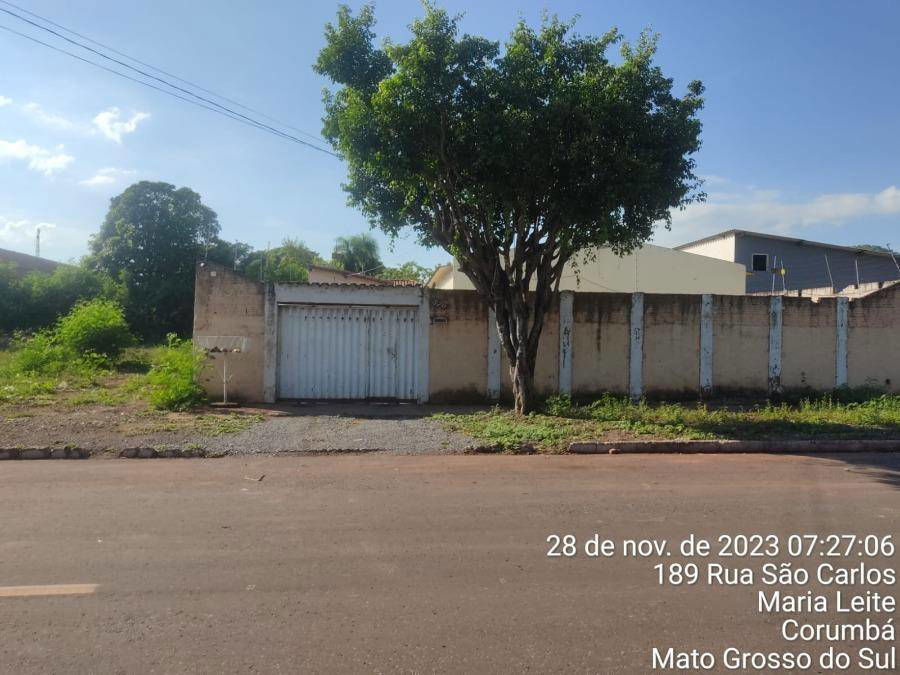 Casa com 3 quartos, 2 banheiros e 178m² construída, ocupada