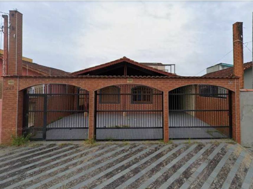 Casa em leilão judicial com 82,60m² em Peruíbe/SP