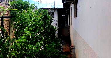 Casa com 3 quartos, 2 banheiros, 2 vagas, 176m² construída, ocupada