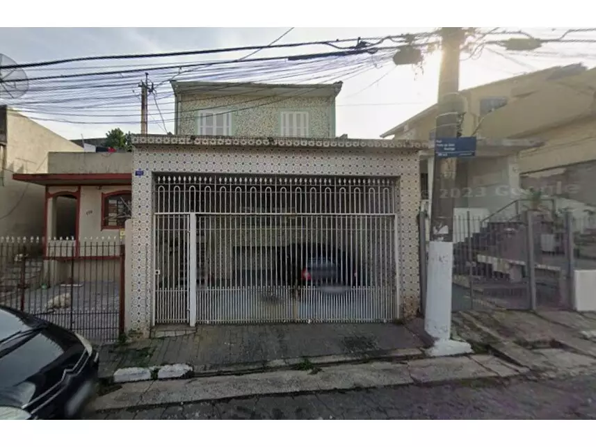 Casa em Leilão com 141,74m² Úteis em Vila Bruna, São Paulo
