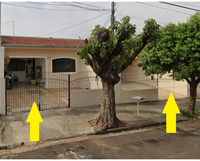 Casa em Marília - SP - Bairro Polon