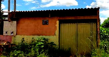 Casa 2 quartos, 1 banheiro, 1 vaga, 58.65m² construída, terreno 180m²