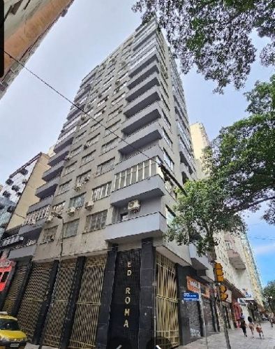 Sala para Escritório com 21,86m², Ed. Roma