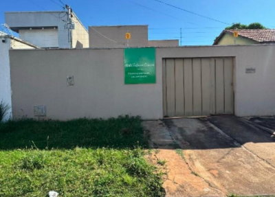 Casa Ocupada com 90m² em Trindade/GO