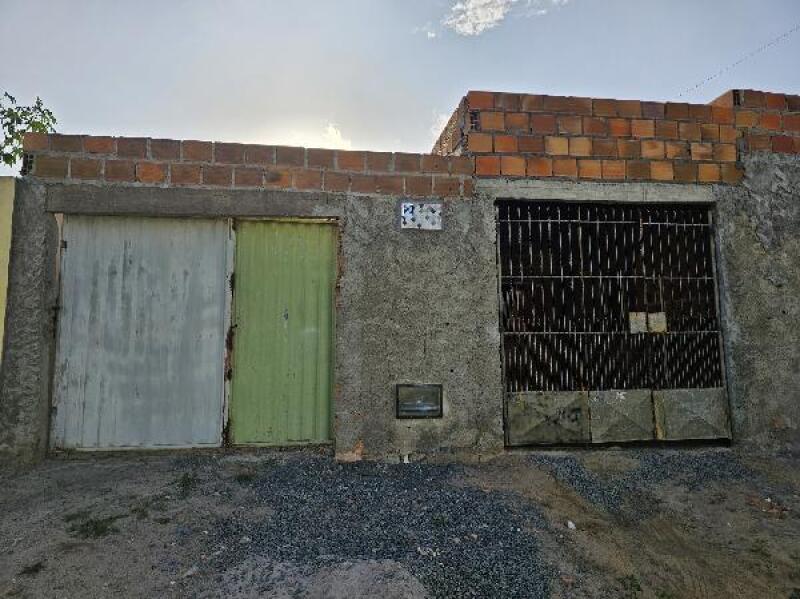 Casa 63,83m² com 2 quartos e garagem