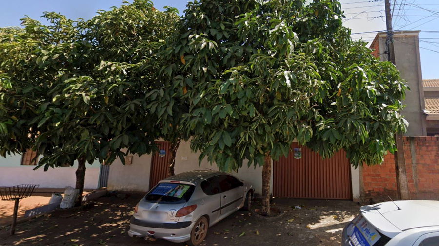 Casa no Centro com 8 Cômodos em Barrolândia/TO